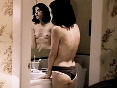 Selma blair topless sex scenes