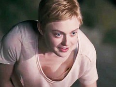 Dakota fanning underwear scene
